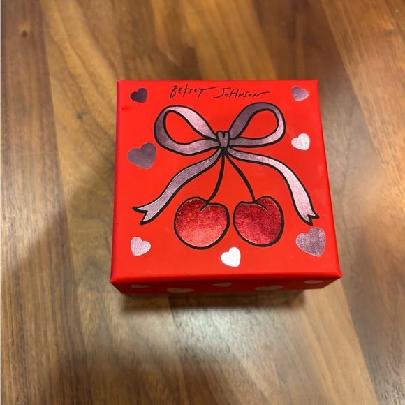 Betsey Johnson Multi color Conversation Heart Earrings Set of 6 - Picture 3 of 5